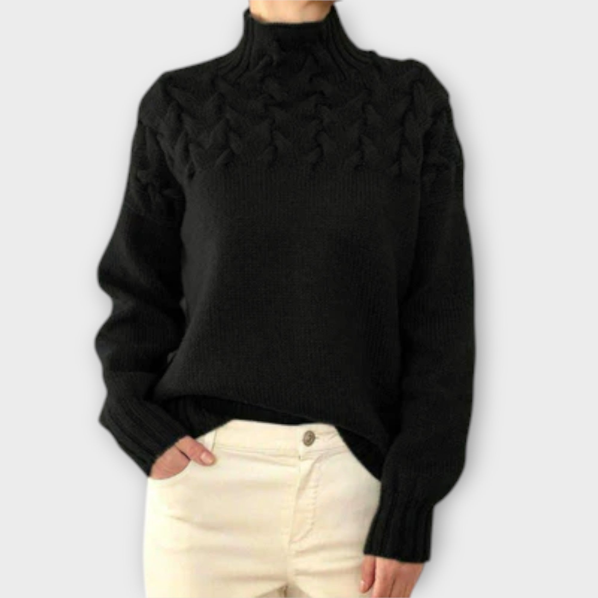 Ivana | Elegantna pletena dolčevita