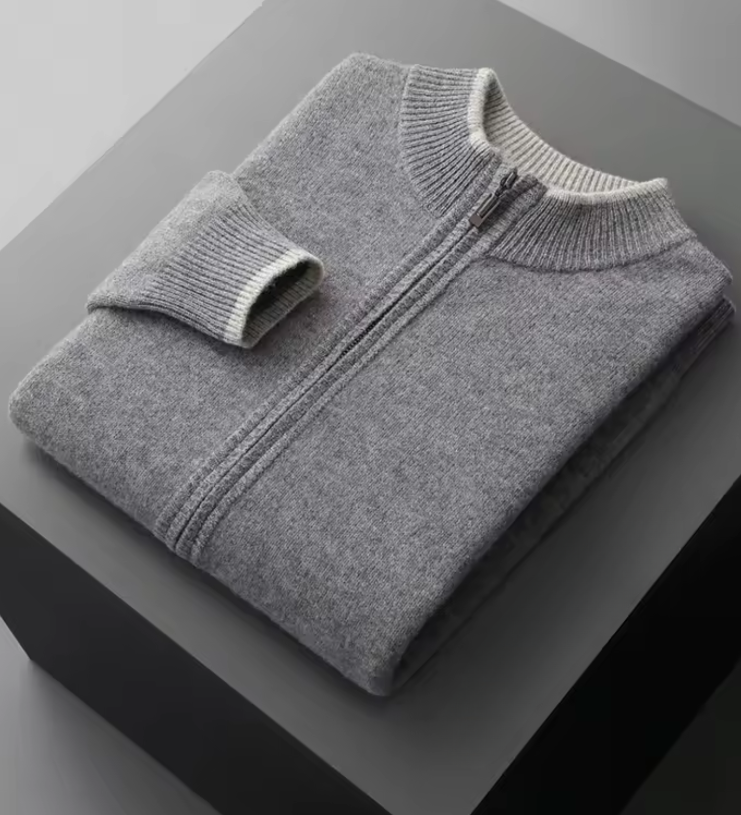 Čisti ekstra-fini merino vuneni set Tivro