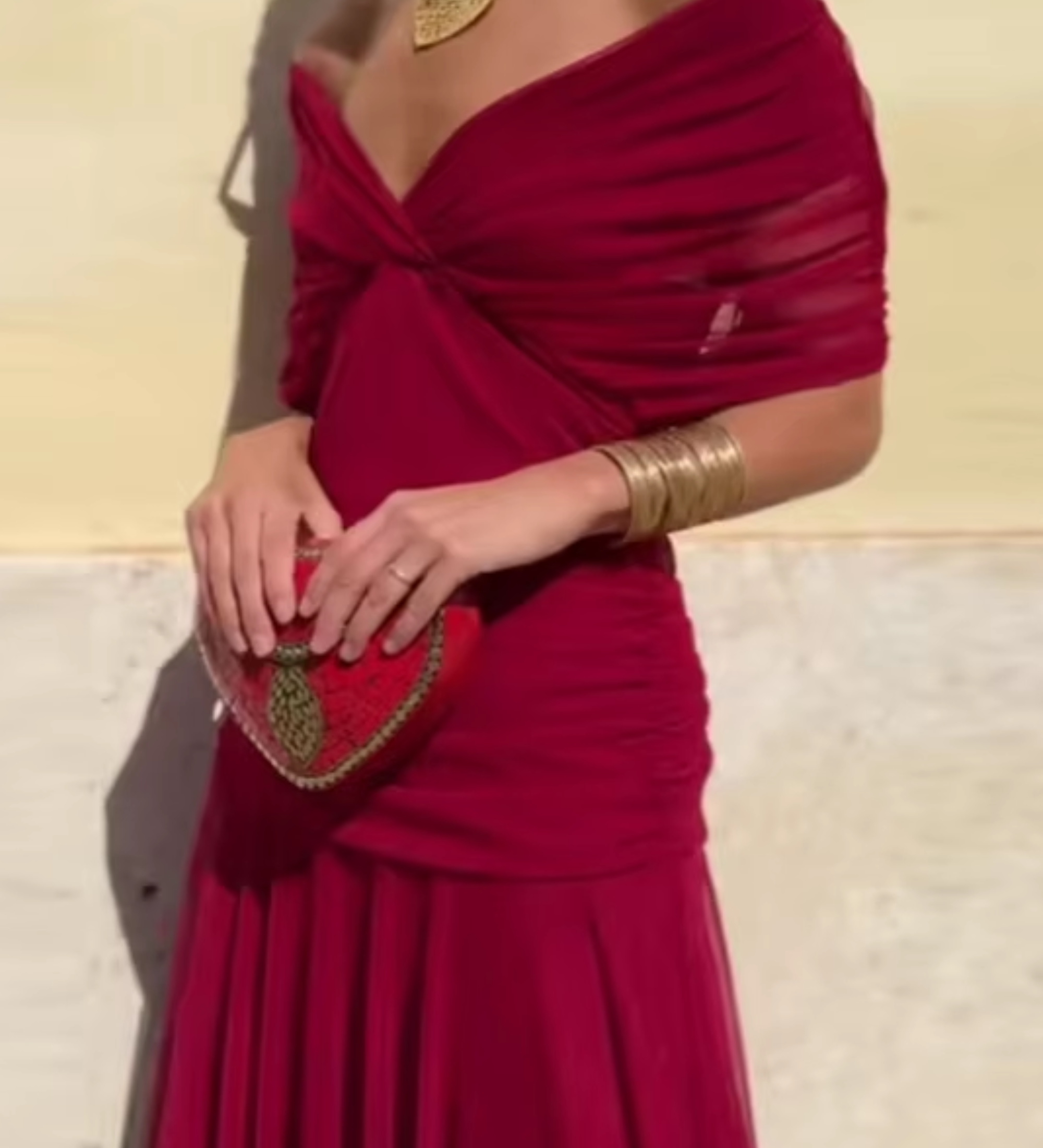 Louise™ duga svečana haljina elegantnog V-izreza