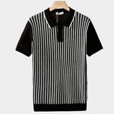 Crna polo majica s okomitim prugama