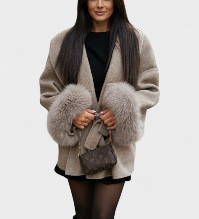 Dagmar™ | Elegantni kaput s umjetnim krznom